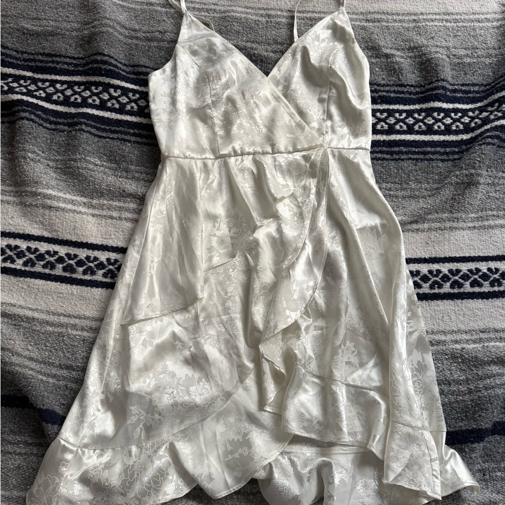 Altar’d State Floral White Satin Layered Dress Womens Small